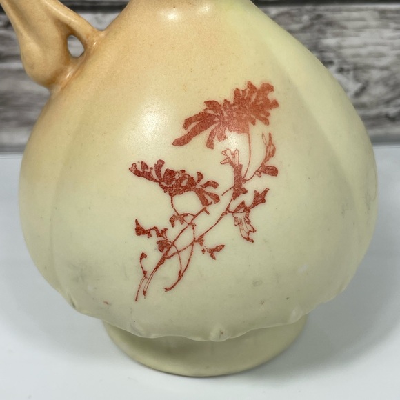 Vintage Hand Painted Floral Vase - Picture 7 of 9